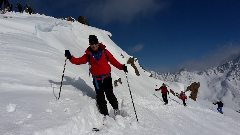 EWF-Skiwoche 2016 - 4 - Di, Aufsteig zum Piz Cavradi